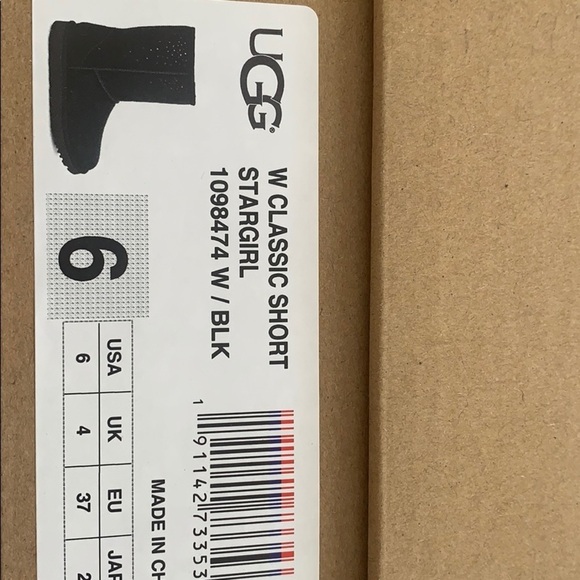 New UGG star girl black boots - Picture 2 of 8